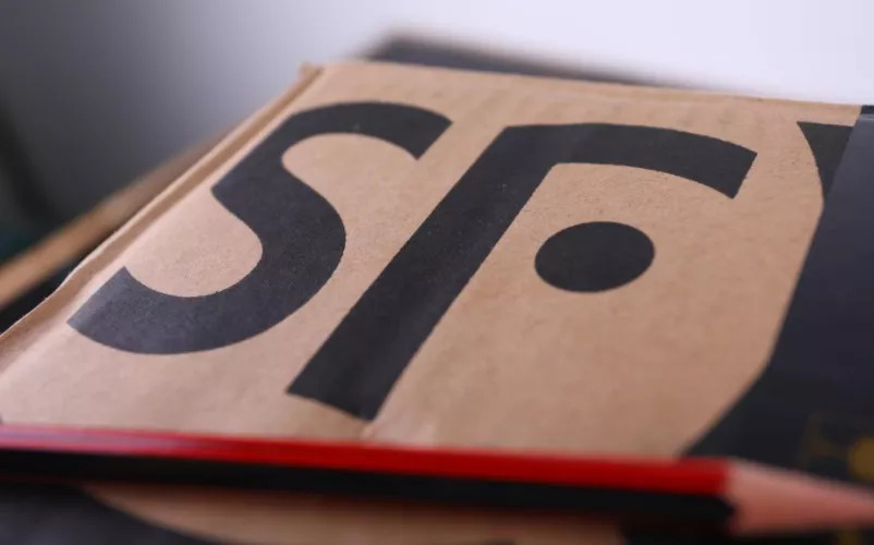 不只攻占城市!顺丰已跑到农村“卖”水果,成功提高水果单价