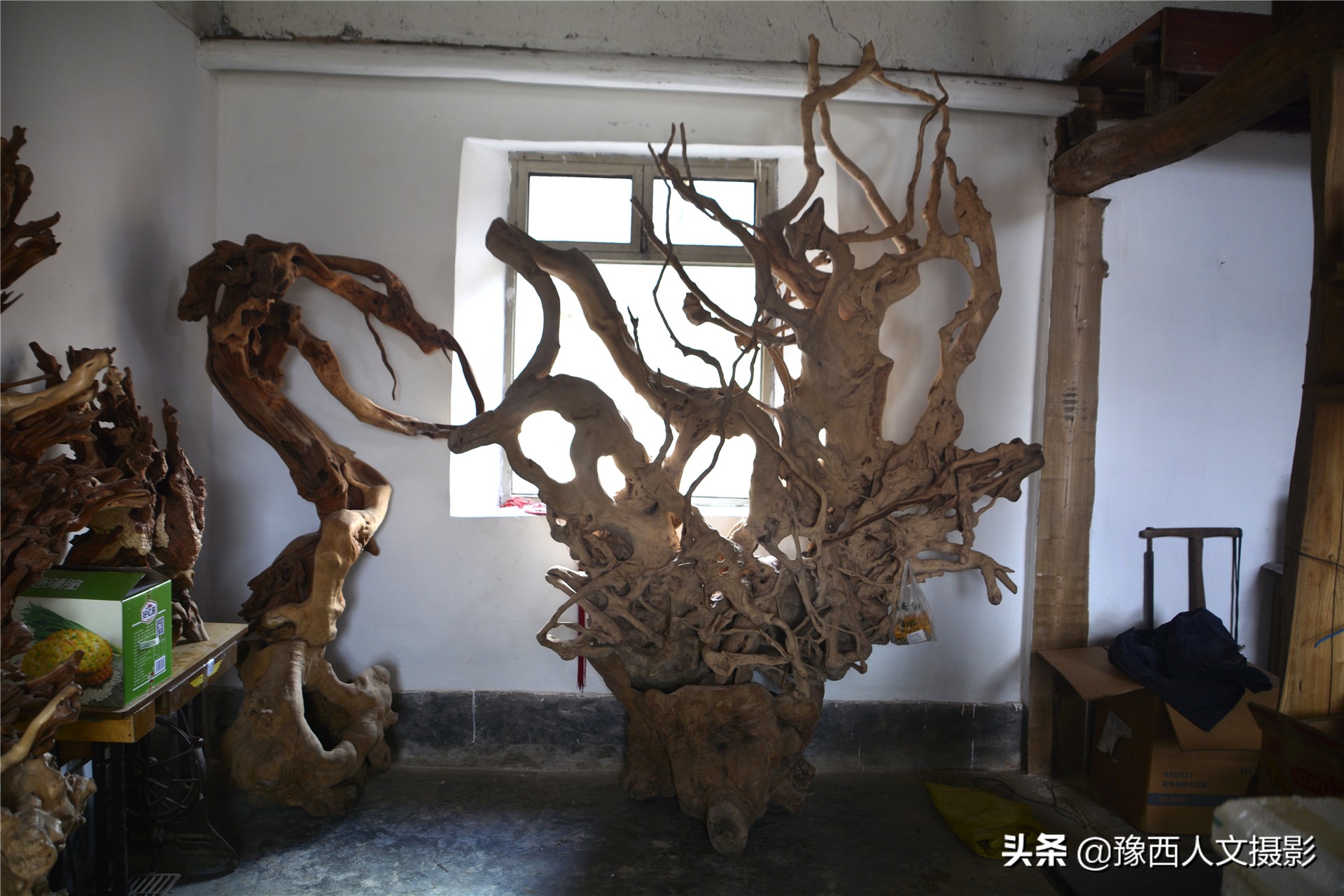 根雕老房子作品,倔强老头完整版