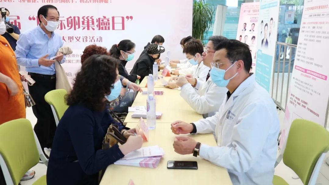 女性肚子变大都是肥胖？NO！腰围增大、吃不下…这些症状该警惕！