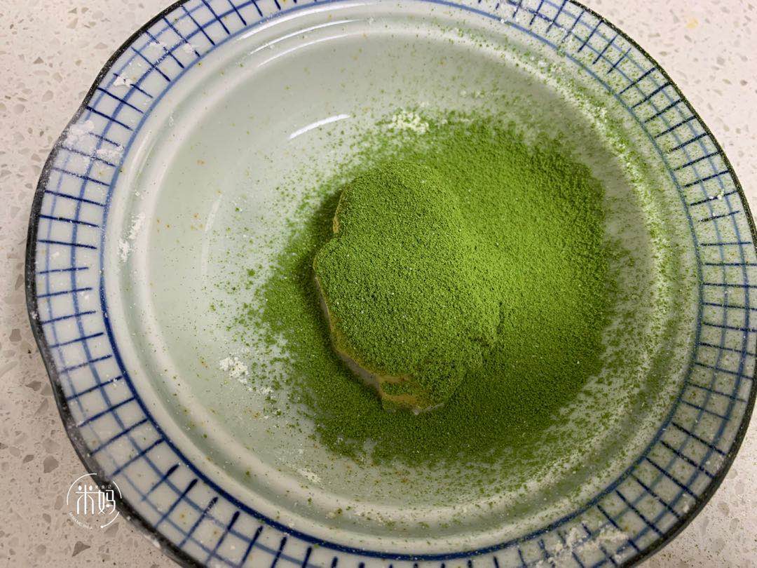 酥脆香甜的曲奇简单揉几下就可以,无需打发的曲奇做法