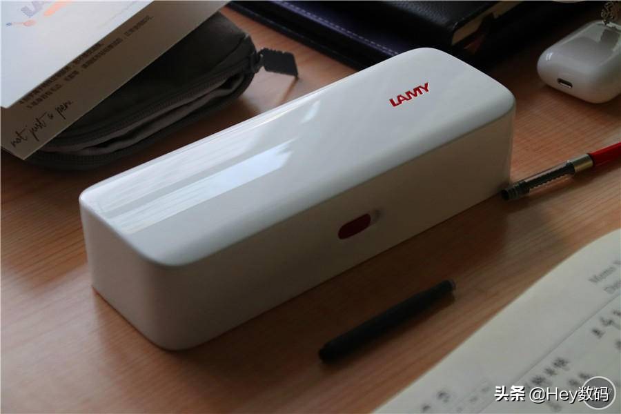 凌美钢笔第一次怎么开笔,凌美钢笔限量版套盒