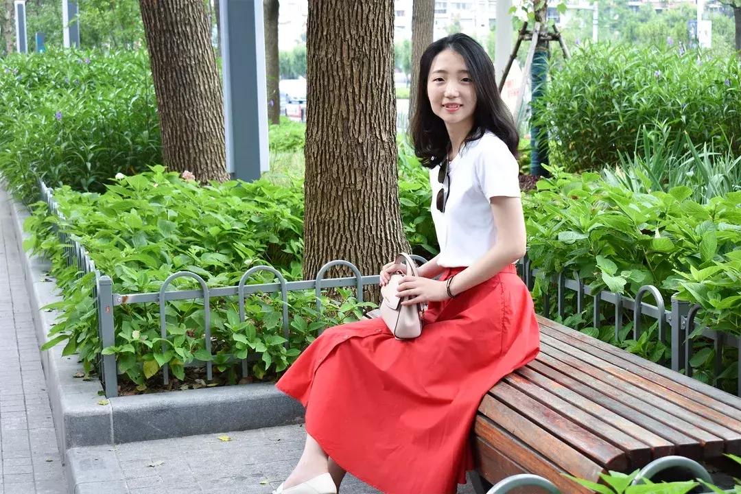 初秋简单的穿搭更好看,2020初秋穿搭显瘦