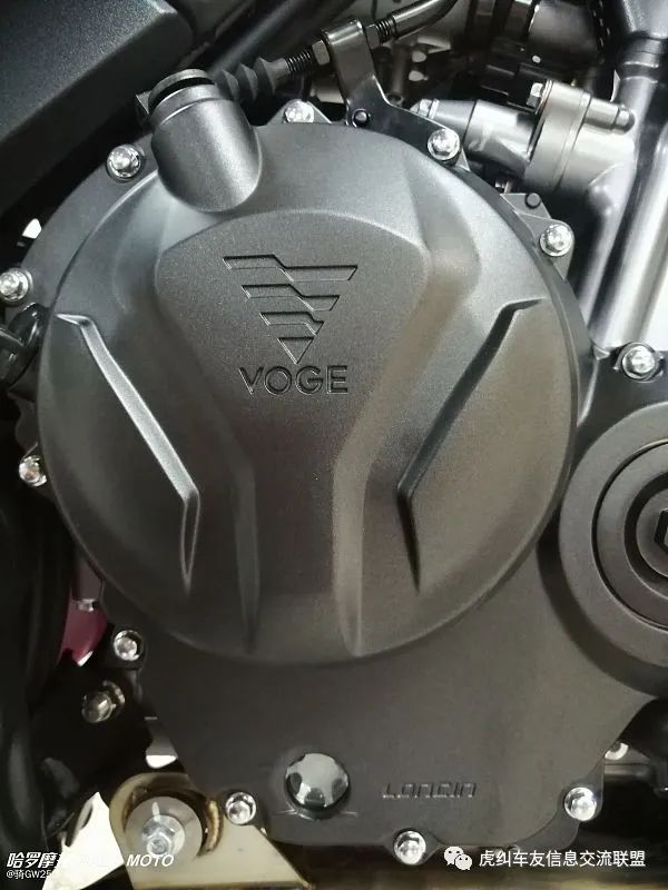 voge无极500r和豪爵铃木gsx250r,隆鑫voge大单缸