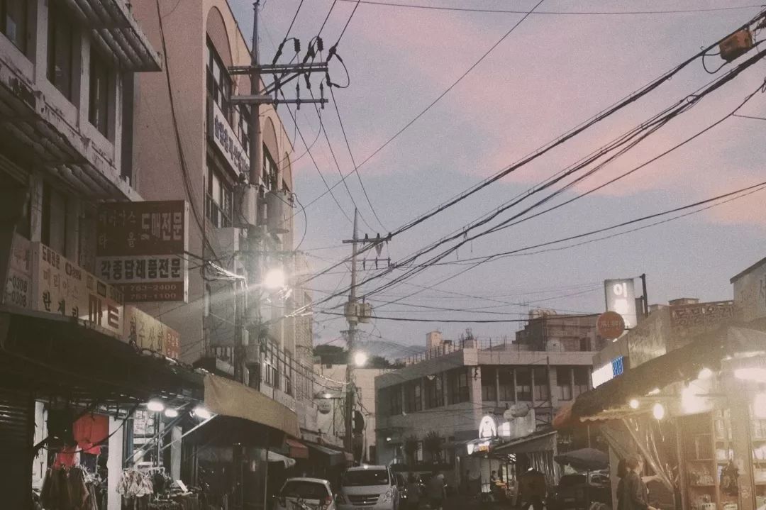 去济州岛吃海鲜贵吗,去韩国吃炸鸡多少钱