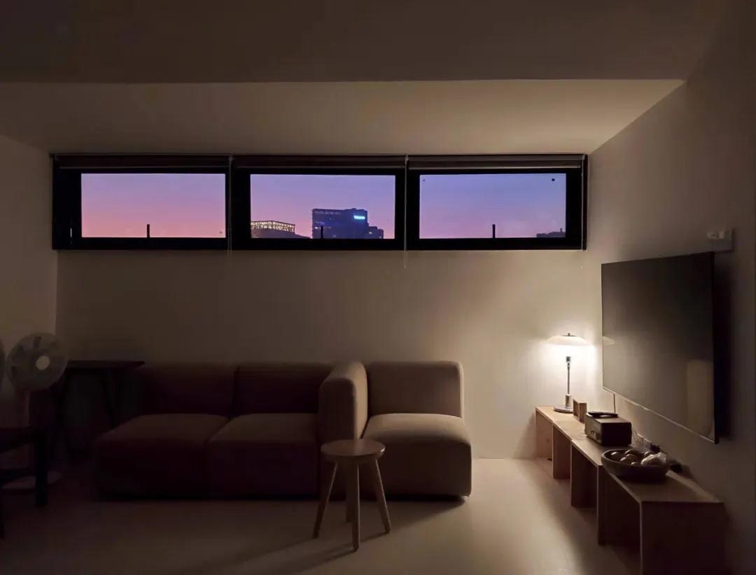 大落地窗已经落伍了，画框试的窗户美的像一幅画！