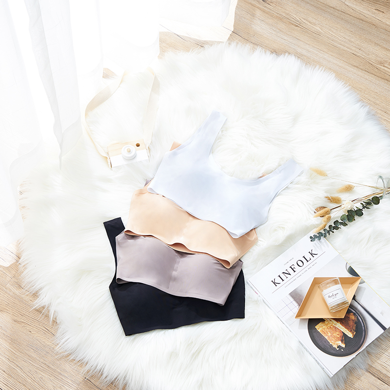 美背内衣:让别人的男友撞电线杆?yes