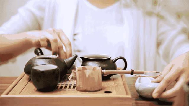 茶人茶语展茶艺“迎新春茶艺空间展”在盘龙举行