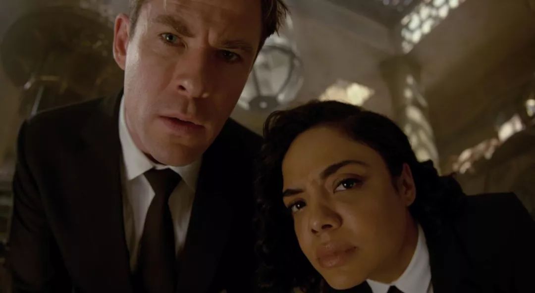 黑衣人全球追缉雷神彩蛋 (黑衣人全球追缉jobinterview)