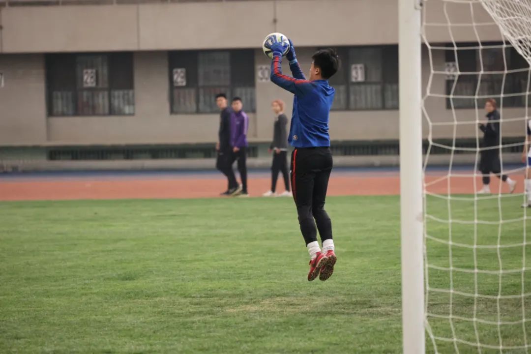 清华男足夺冠,清华大学化工系男足