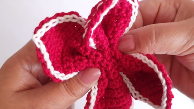 白雪蝴蝶结钩针发夹,钩针蝴蝶结发夹手工制作教程