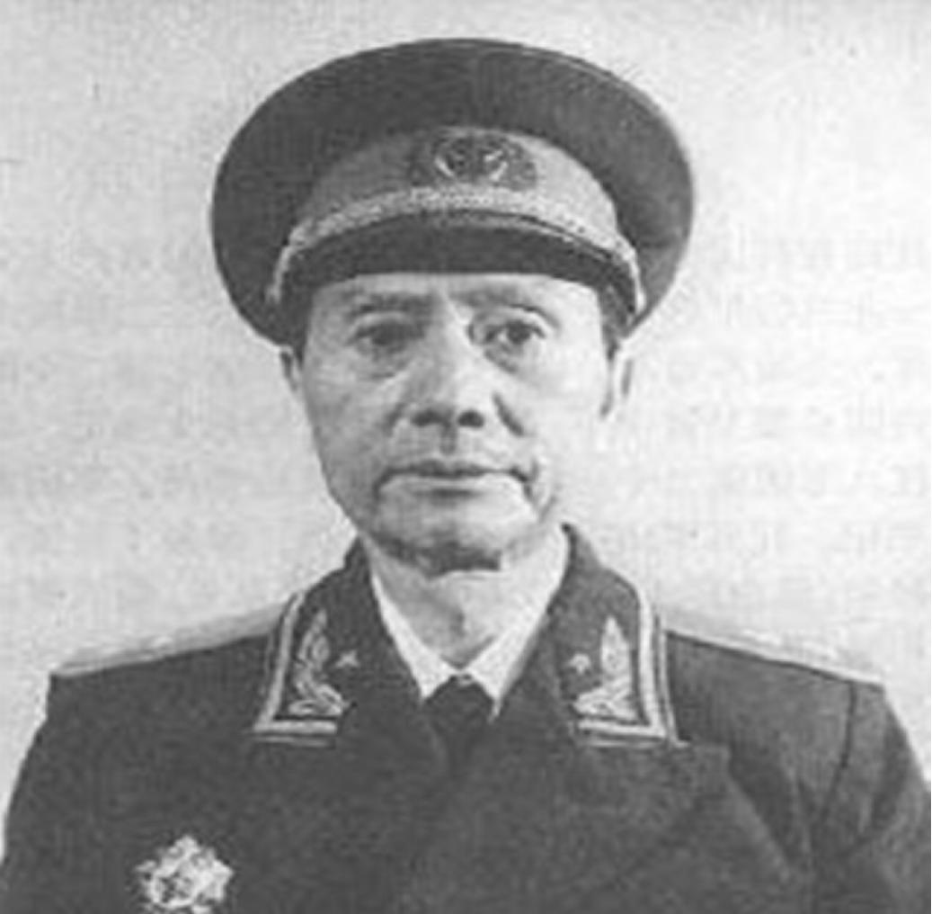 51年毛主席三次怒发批示！亲临秘书墓前痛哭：祖炎啊，我来看你了