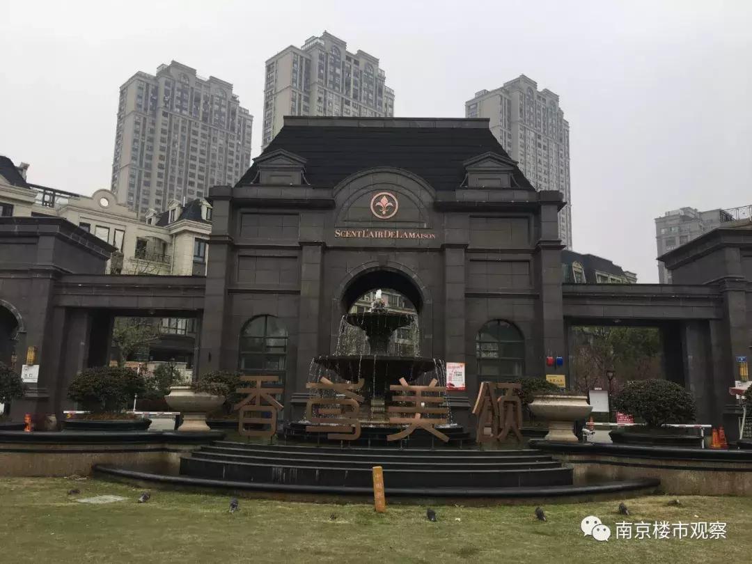 10盘迎来交付大考，实景谍照流出！这品质…