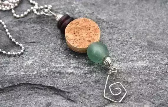 红酒软木塞的制作方法,红酒木塞如何利用