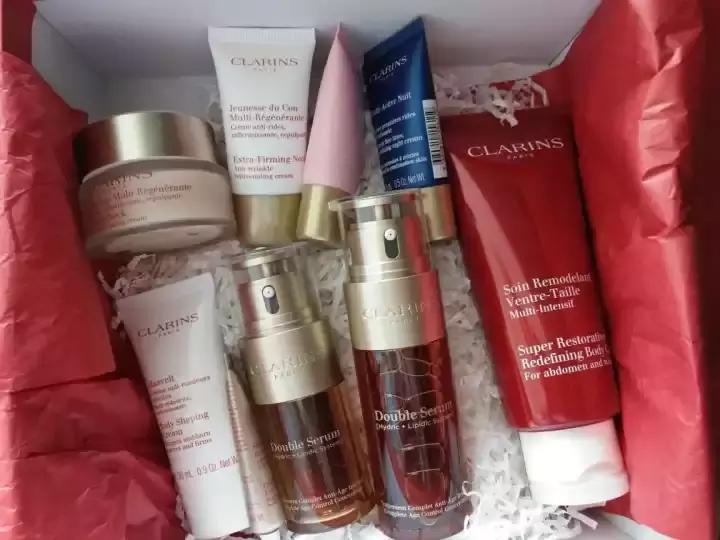 换季皮肤特别干怎么办,换季皮肤干痒用什么精华