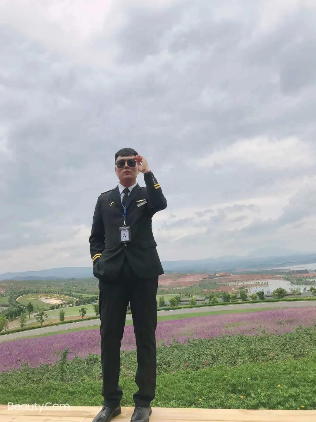 我们终将上岗,香港回归你们下岗我们上岗