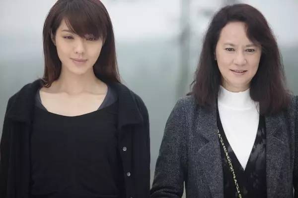 因患贝尔氏麻痹症导致面瘫,贝尔麻痹症面瘫