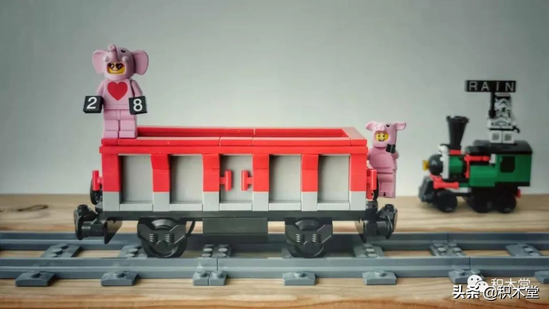 乐*官高**方套内moc最多的一款10183