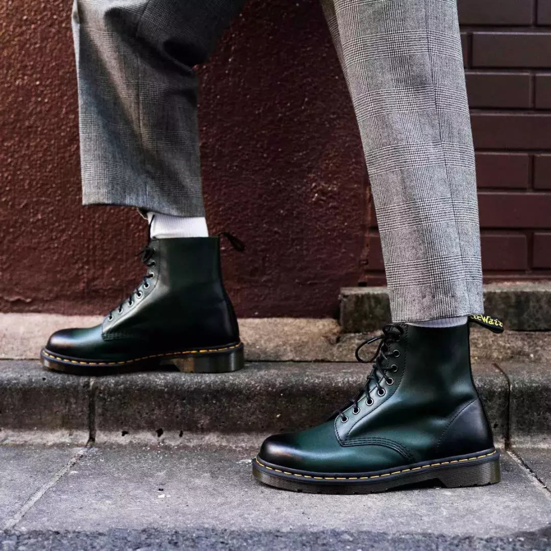 国产马丁靴品牌,马丁靴踢不烂男款哪个牌子好