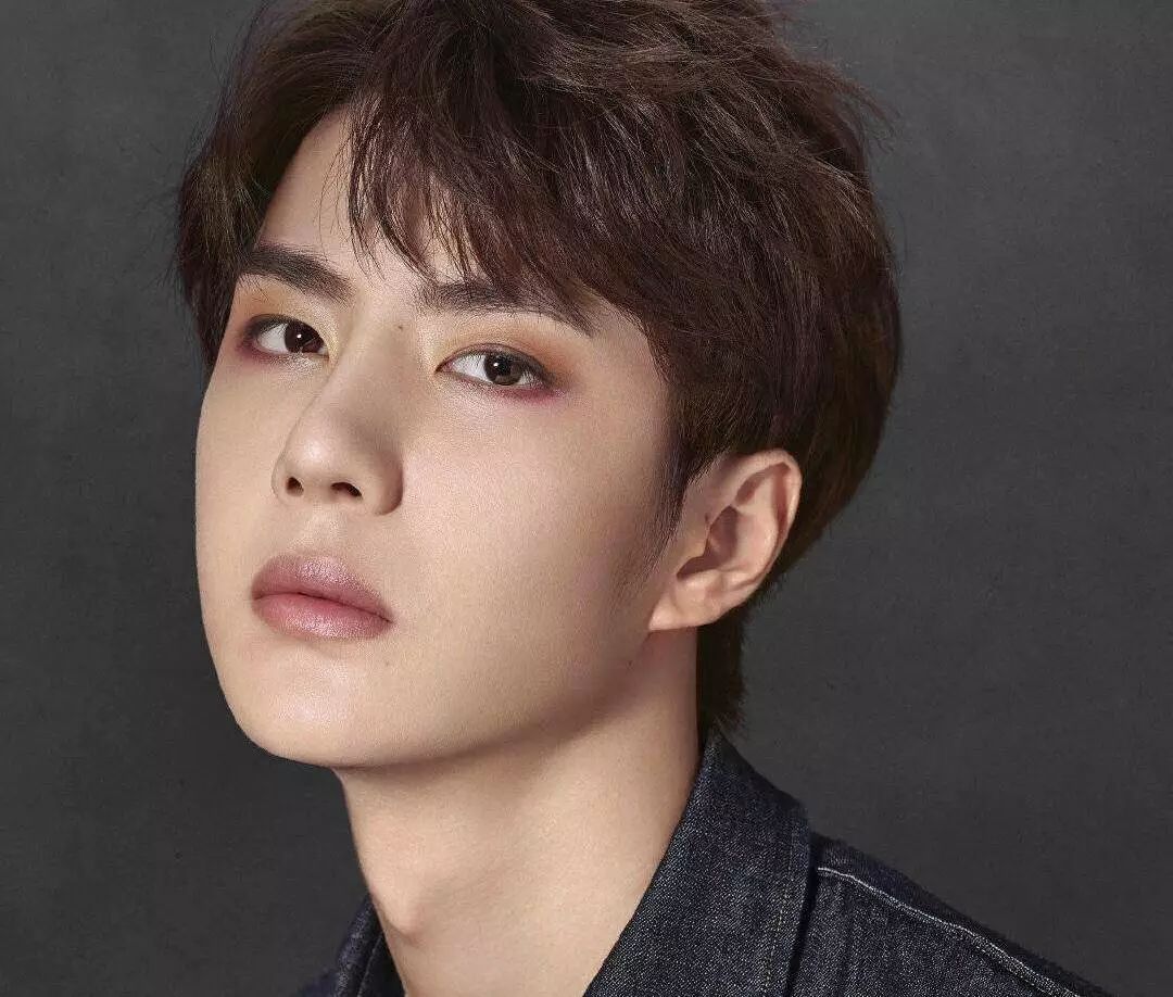 肖战王一博李现神仙同框,李现肖战王一博人民网