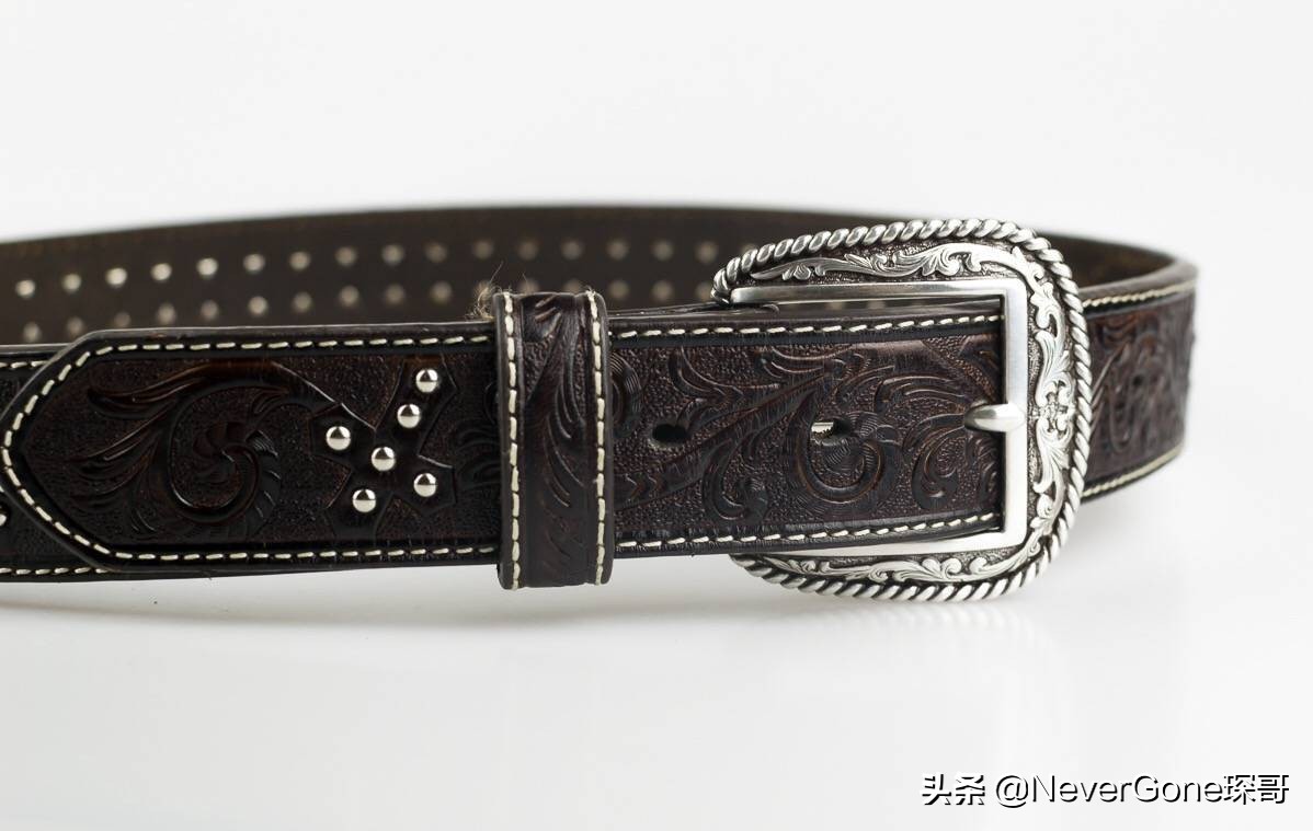 复古皮带搭配推荐,什么款式的皮带百搭又好看