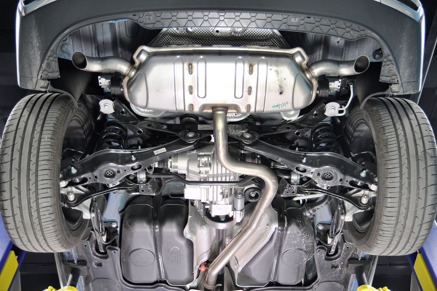 探岳发动机护板拆卸视频,大众探岳底盘装甲