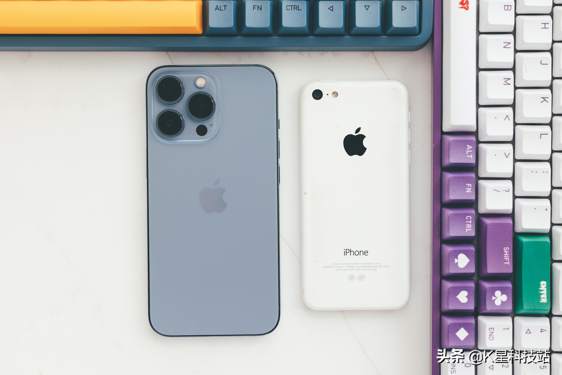 iphone13pro远峰蓝配透明壳,iphone13pro远峰蓝开箱