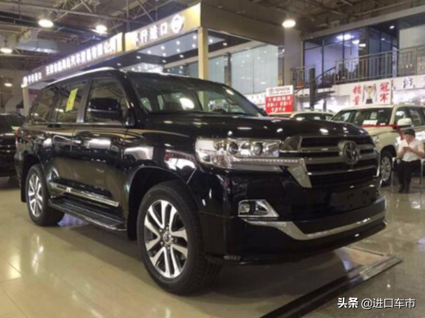 酷路泽5700的强大气场,兰德酷路泽最霸气的外观