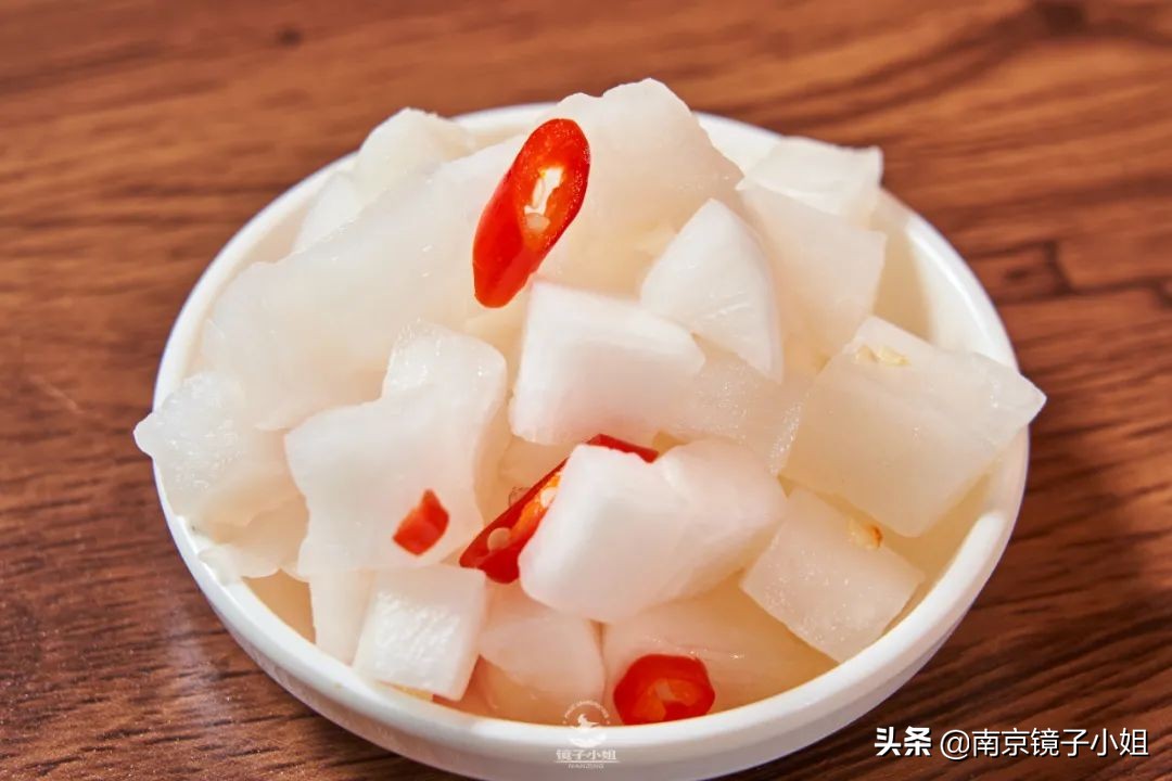 鲜香酸辣螺蛳粉柳州正宗,酸辣鲜香地道柳州螺蛳粉青春版