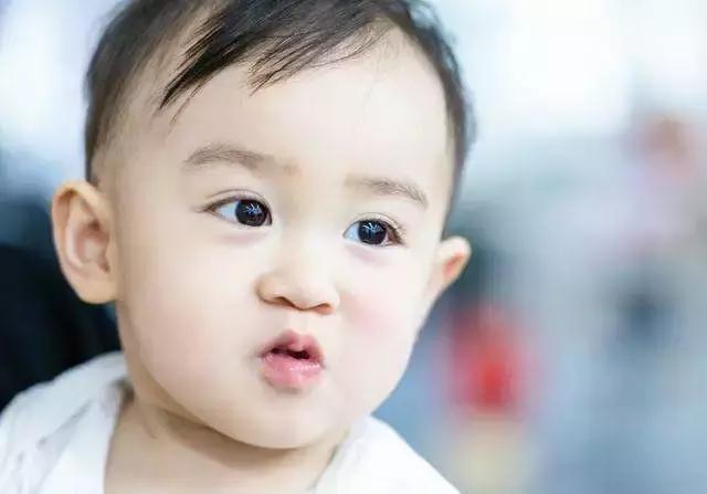 孩子说话结巴是缺什么,孩子说话结巴该不该管