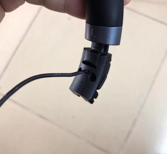 森海塞尔hd4.50btnc如何拆开,森海塞尔hd4.40bt耳罩掉皮