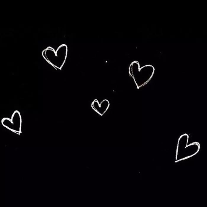 暗黑系朋友圈背景图高级质感,高冷背景图女生暗黑系