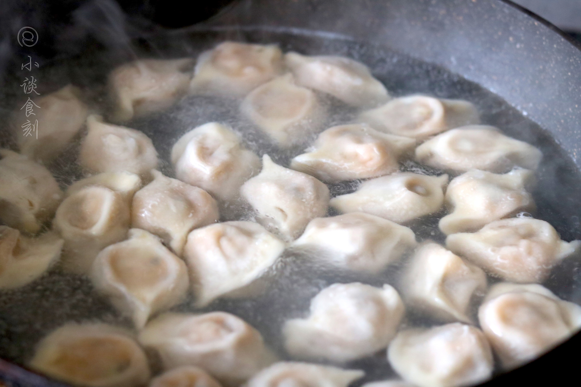 煮冻饺子破皮怎么回事,煮冻饺子总破什么原因