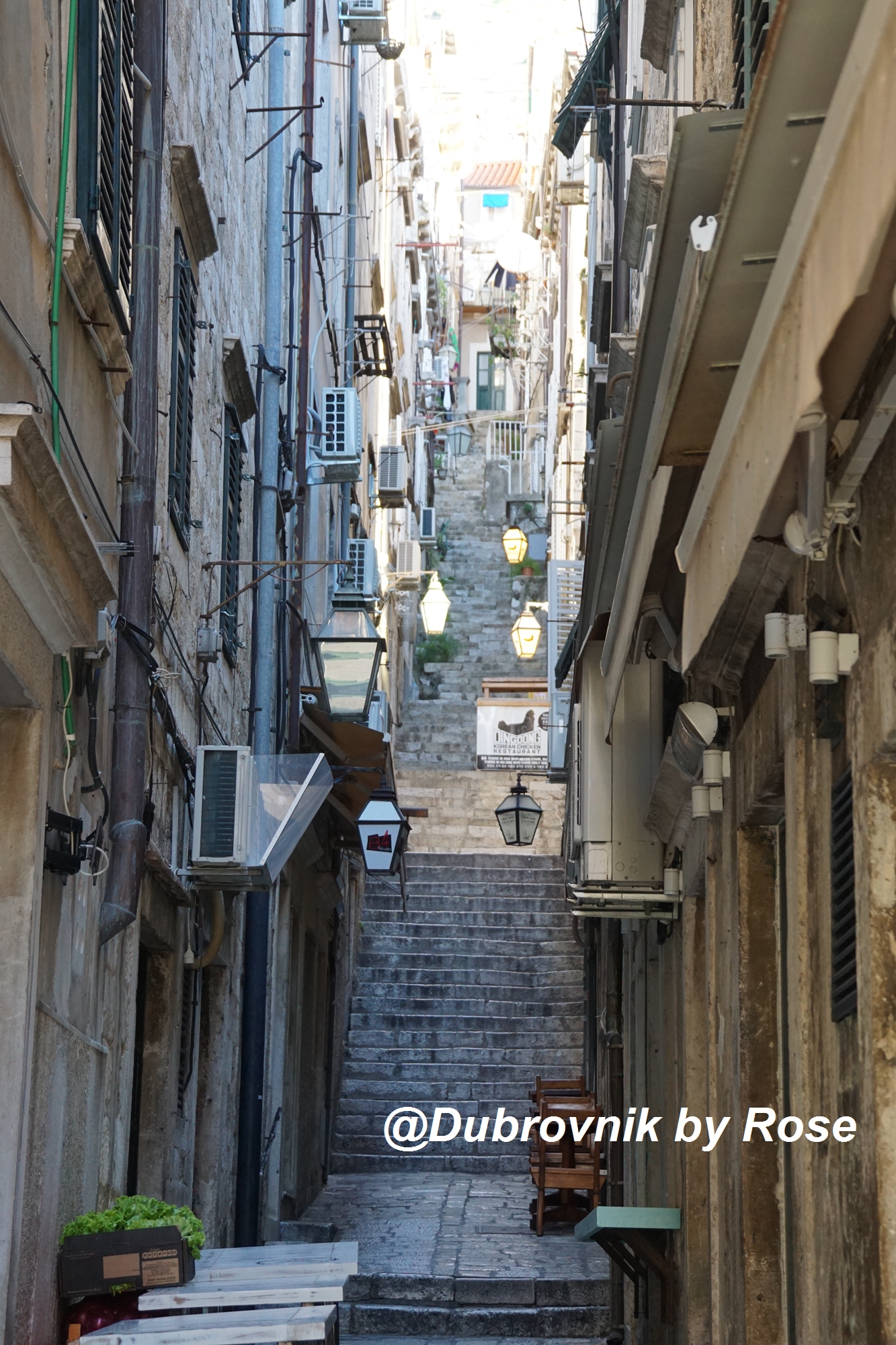 克罗地亚圣托里尼,克罗地亚和圣托里尼