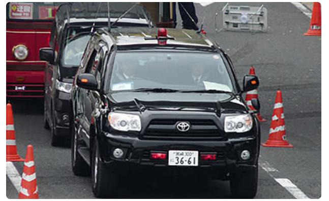 日本隐藏式警车,日本警察用的是什么警车