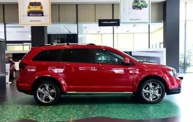 道奇酷威30万左右,道奇酷威2.4落地价