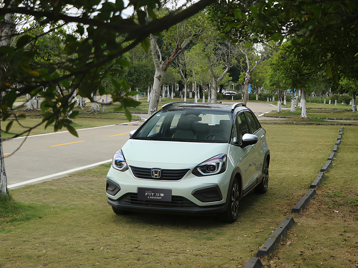 一代经典本田飞度,一代经典飞度车