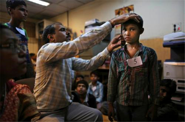 印度中产阶层一月多少卢比,印度中产阶级收入标准