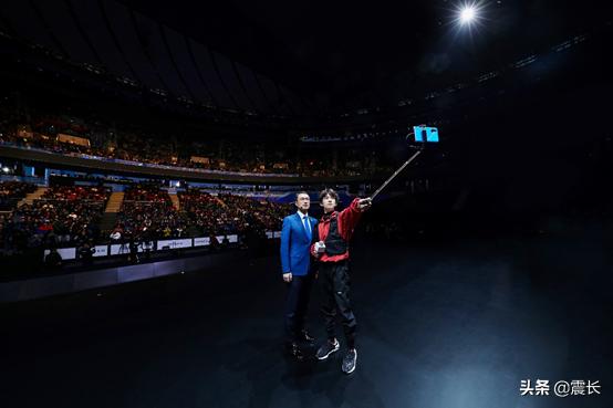 华为nova6自拍对比苹果,年轻就要不一样华为nova65g