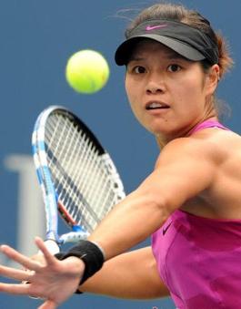 网球李娜因为什么被网民骂,网球李娜为什么在巅峰退赛