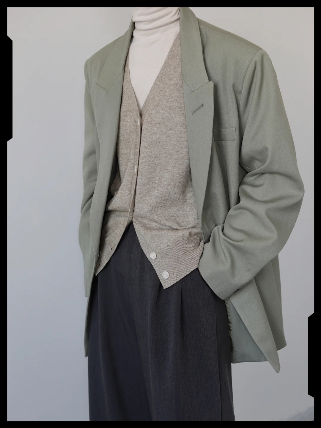 米色系冬天气质穿搭,温柔慵懒风穿搭棕色系