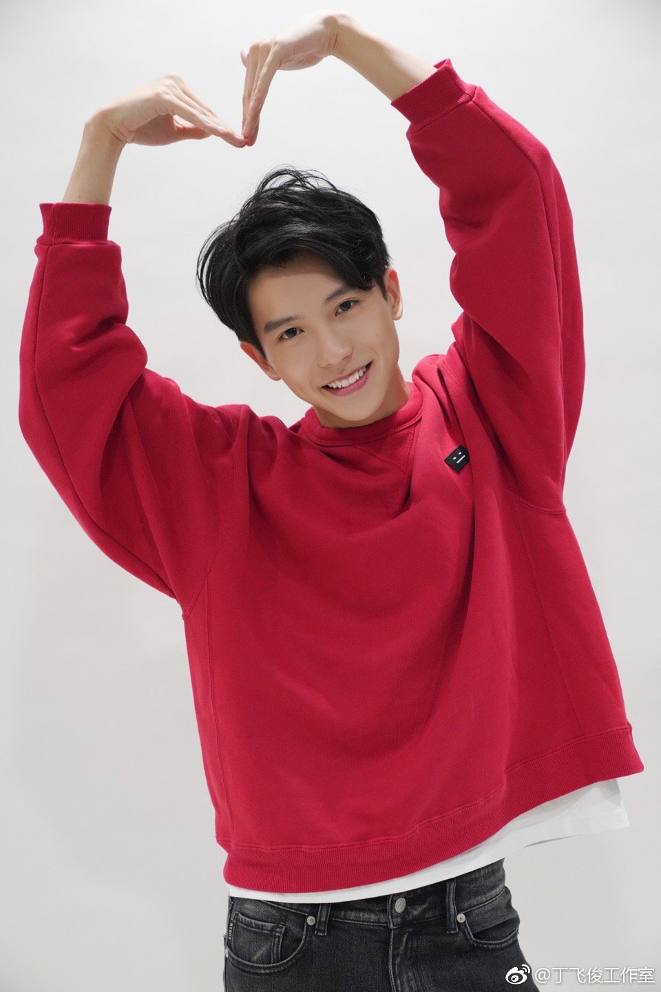 易烊千玺偶练,易烊千玺小成员