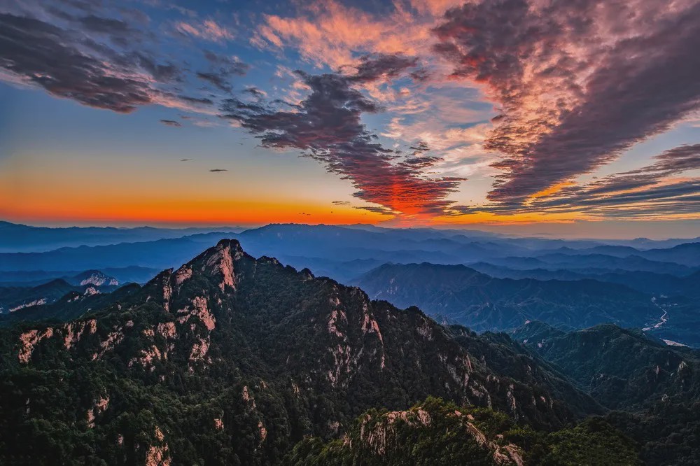 李白最孤独的诗,诗仙李白最孤独的一首诗仅20个字