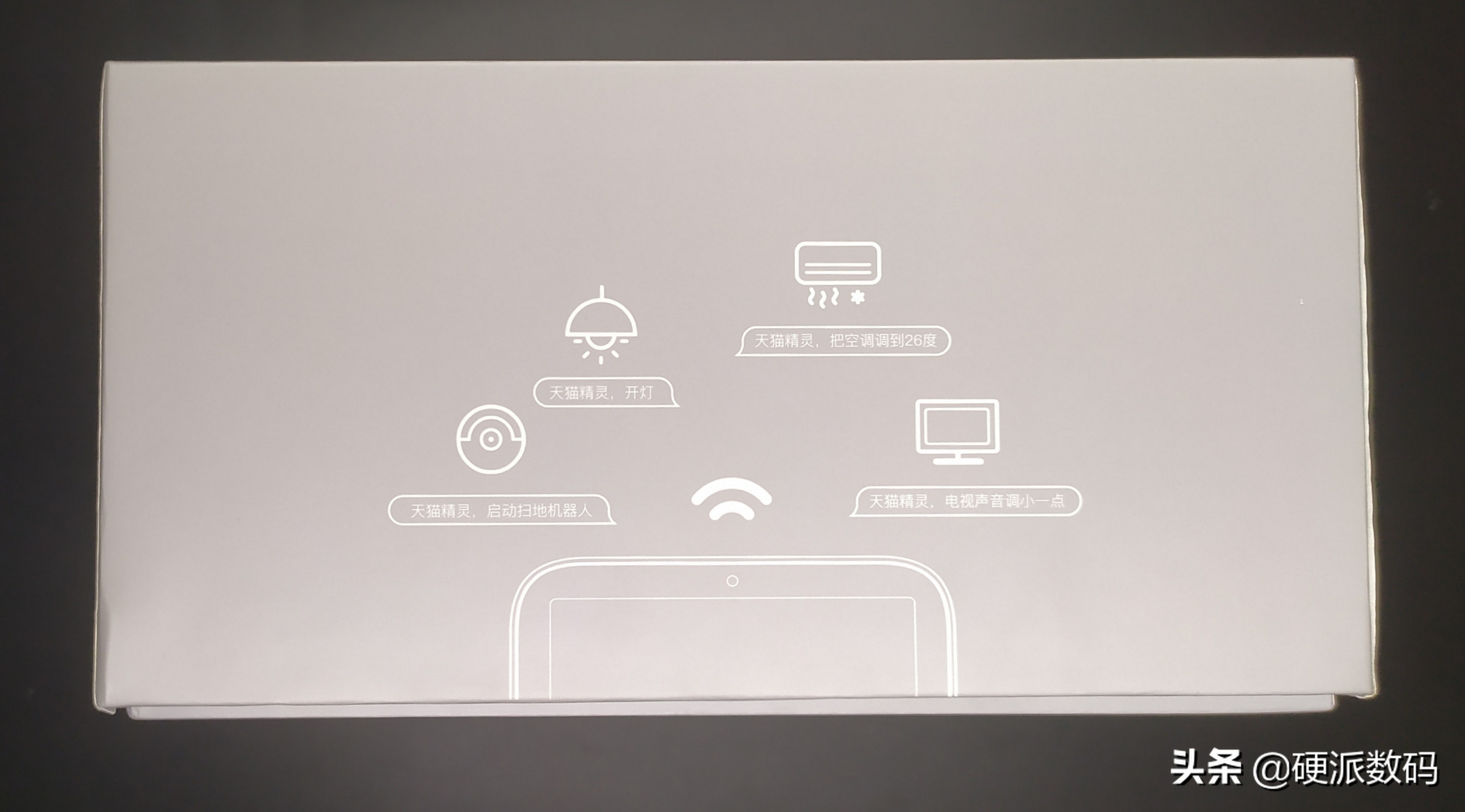 天猫精灵智能屏和智能音箱哪个好,天猫精灵cc10对比小爱触屏音箱