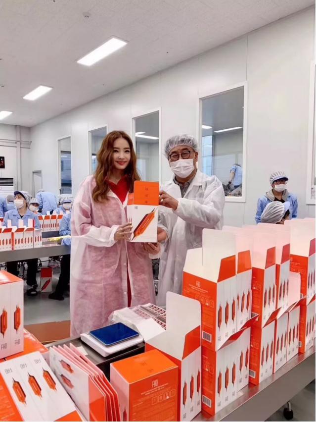 口红一哥李佳琦,口红一哥李佳琦是谁