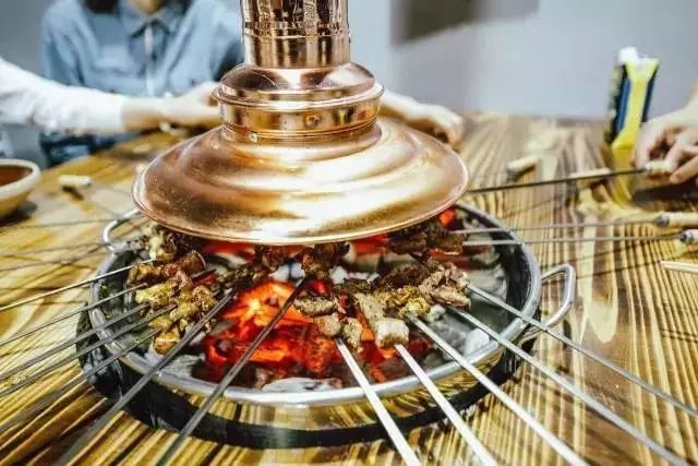 从早晨起来吃到晚上视频,合肥步行街早上吃啥