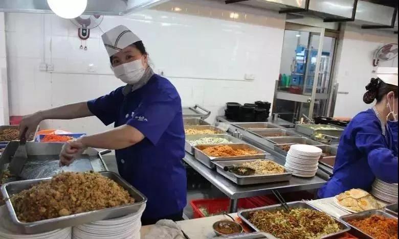 福建哪家大学食堂最好吃,福建高校食堂视频