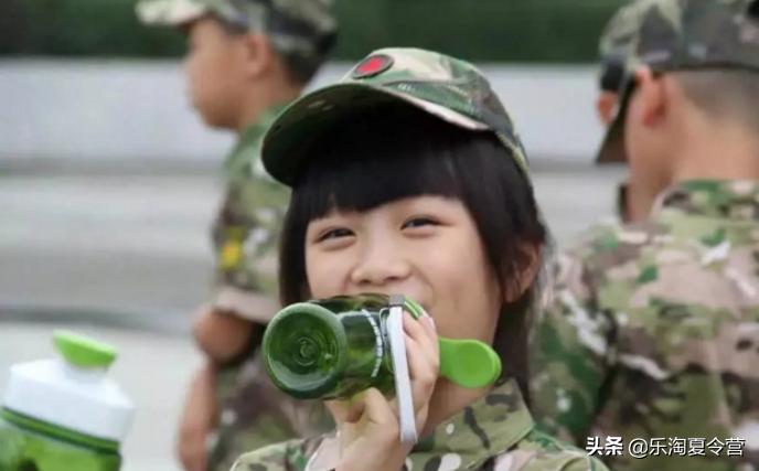 军事夏令营的优势劣势,重庆自强军事夏令营收费标准