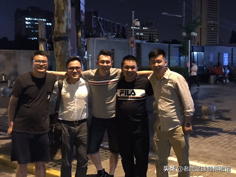 球鞋狂人亲赴福建自己研发球鞋，被坑的血本无归，回东北老家卖鞋