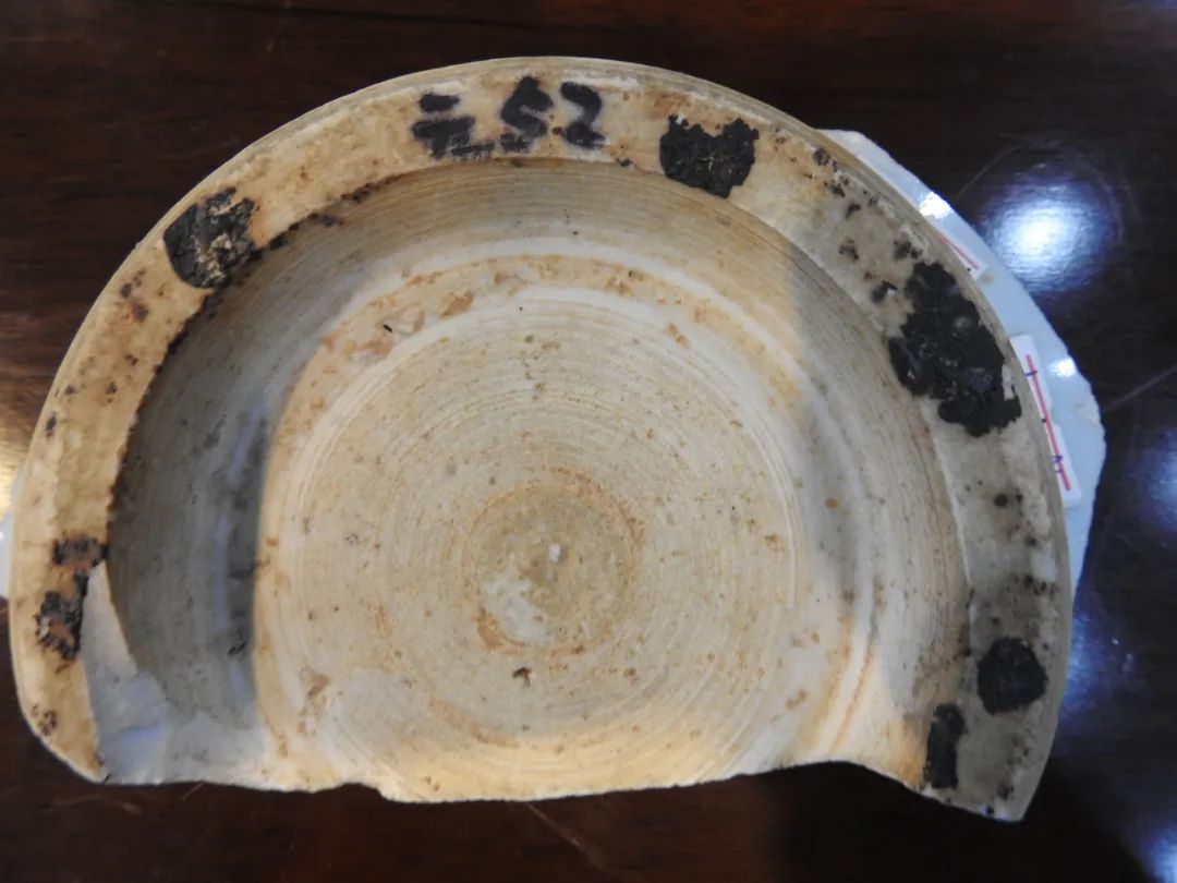 鍏冮潚鑺卞寽鐪熷搧鐗瑰緛,姘戠獞鍏冮潚鑺辩鐗瑰緛