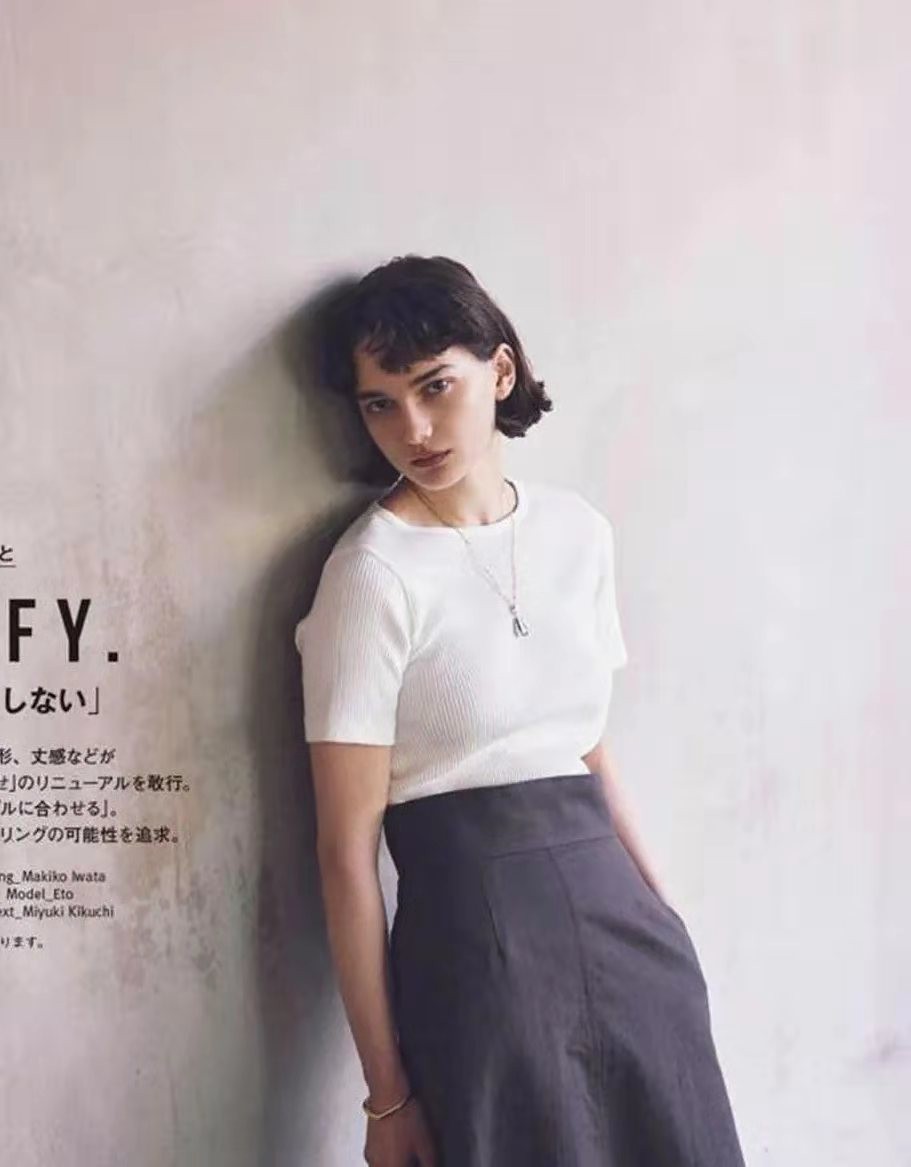 短袖显瘦针织衫,时尚洋气的高品质针织衫短袖